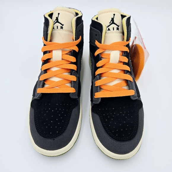 AIR JORDAN 1 MID SE CRAFT (GS)  Anthracite/Sky J LT Olive  FD5847 003 - Picture 5 of 7